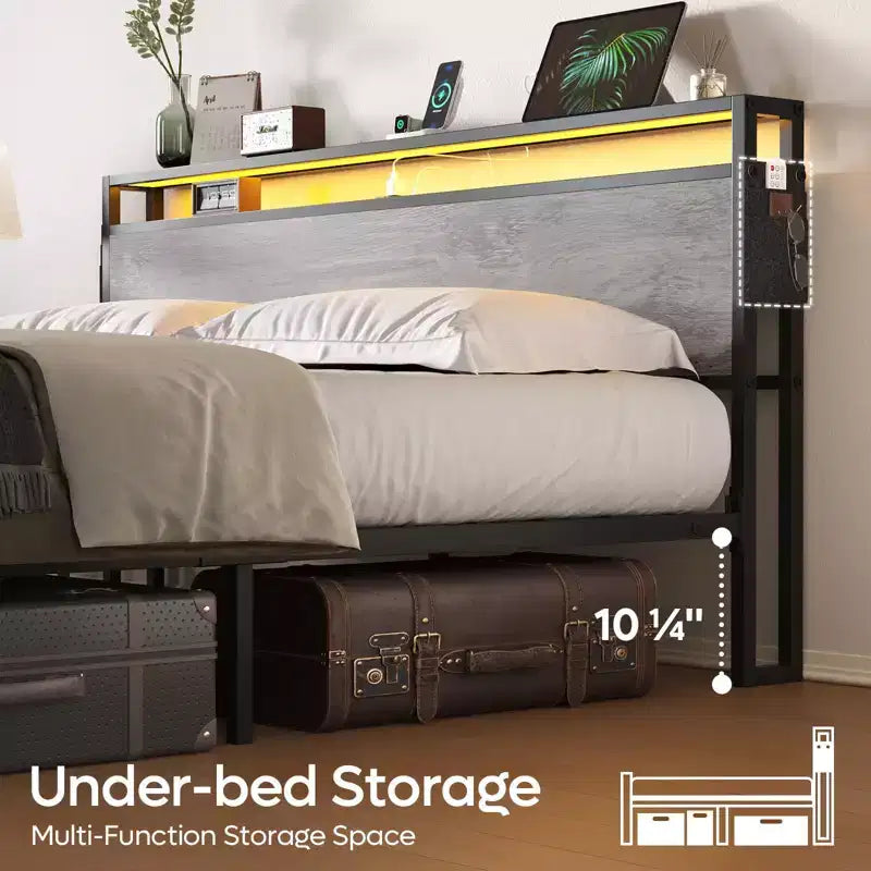Bestier Letto Matrimoniale King Size, Struttura Letto in Metallo con Testiera in Legno con Spazio di Archiviazione, Luci a LED e Stazione di Ricarica