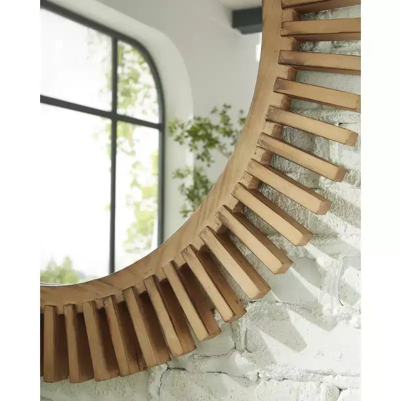 Specchio decorativo da parete Tedwell di Signature Design by Ashley con cornice a raggiera marrone